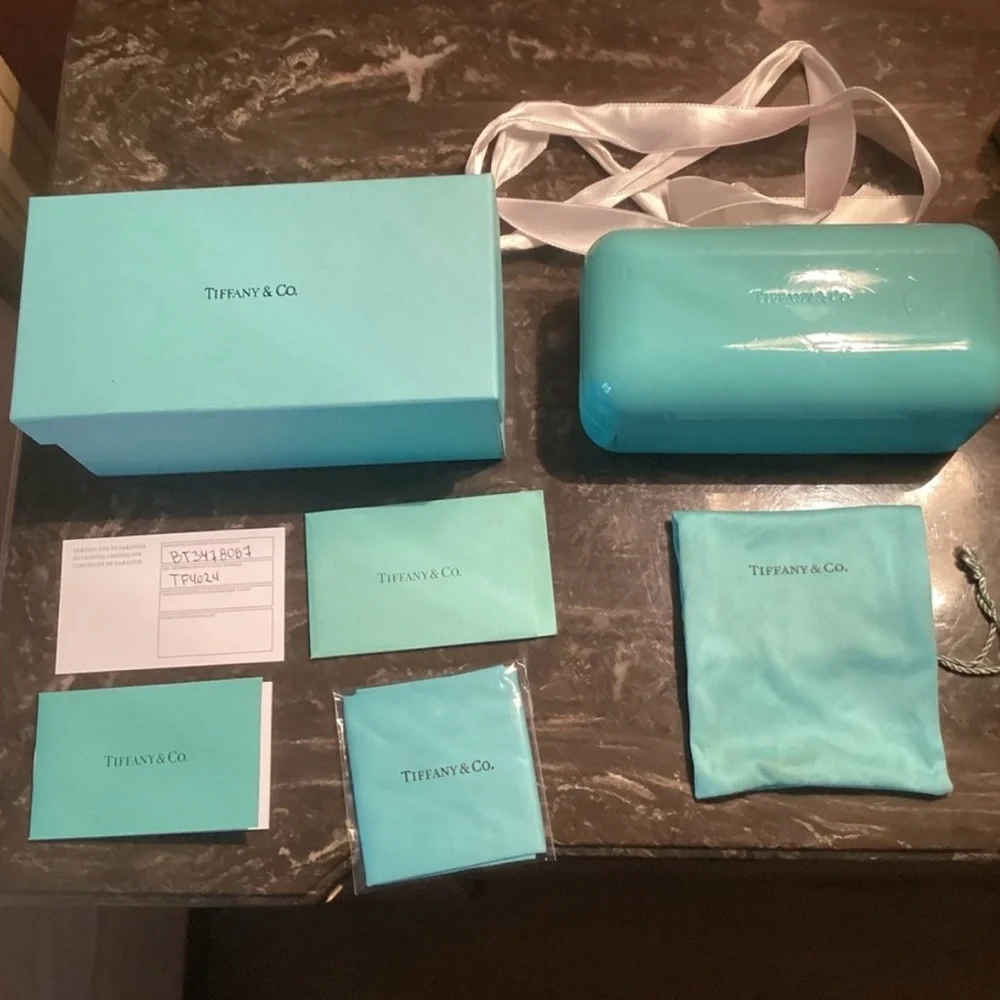 Tiffany & Co. Dark Sunglasses with Black Frame - Picture 4 of 7